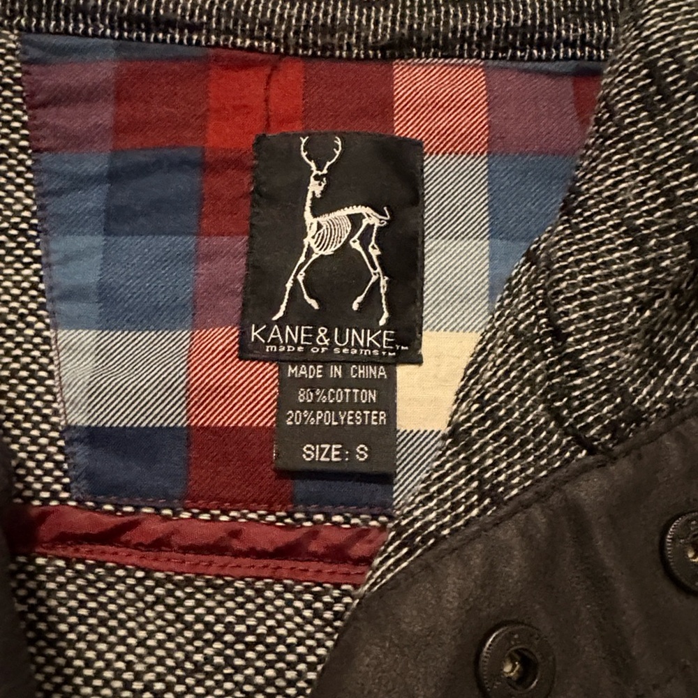 Kane & Unke Button-Up Jacket - Picture 3 of 4